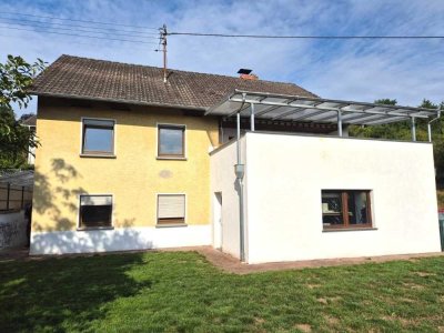 Freistehendes gepflegtes Einfamilienhaus in Sulzbachtal – sofort bezugsbereit in ruhiger Lage