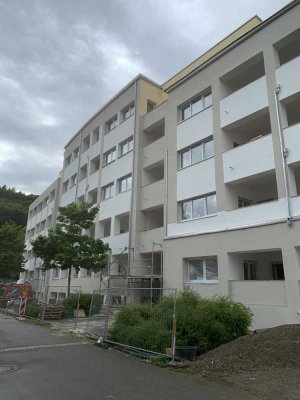 Neuwertige, Erstbezug nach Sarnierung 2-Raum-Wohnung mit Balkon in Albstadt