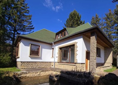 GELEGENHEIT m. POTENZIAL Wohnhaus mir gr. Nebengebäude und Baugrundstück am Ritterbach - Preis VB***