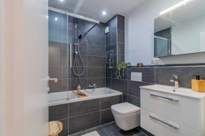 6% Rendite - neu modernisiert & vermietet: energieeffizienter Wohntraum, EBK, Wellness-Bad, Top-Lage