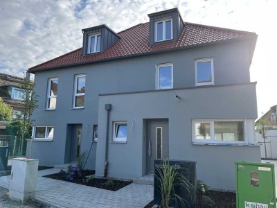 Exclusiver Neubau in idyllischer Lage von Dachau (Haus 2)