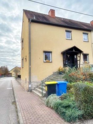 Reihenendhaus mit Charme in beliebter Lage - in Schkopau