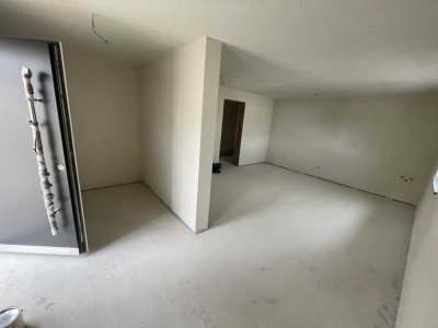 Erstbezug nach Sanierung: Exklusive 2-Raum-Wohnung in Kirchberg an der Iller
