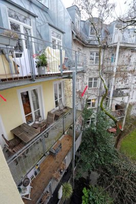 Selten schöne 3 Raum Wohnung mit gr. Wohnküche und Balkon in Toplage Haidhausen!