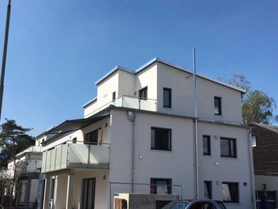 Exklusive 3,5-Zimmer Penthouse-Wohnung mit Balkon in Ingolstadt-Friedrichshofen