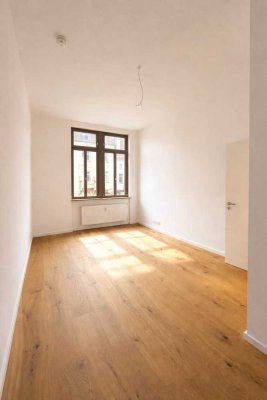 7428 - Sanierte 4-Zimmerwohnung mit TG-Stellplatz in der Innenstadt!