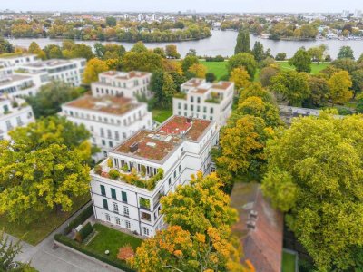 Ihr Logenplatz an der Alster: Luxus, Ruhe und Eleganz – sofort einziehen