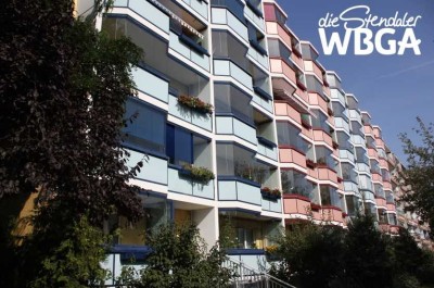 2-Raum-Wohnung mit verglastem Balkon