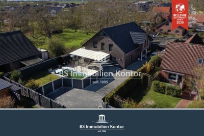 Hinte! Neuwertiges Einfamilienhaus mit gehob. Ausstattung, Swimming-Pool und Garage in ruhiger Lage!