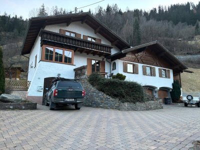 Traumhaftes Landhaus mit großem Grundstück mit weiterer Bebauungsmöglichkeit zu verkaufen