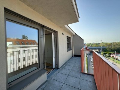 Erstbezug einer 3-Zimmer-Wohnung mit zwei Balkonen | Ideal für Paare, Familien oder 2er WG | Top 64