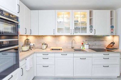 Exklusive Neubauwohnung auf der Altstadtinsel mit XL-Stellplatz, Loggia und Blick auf den Dom!