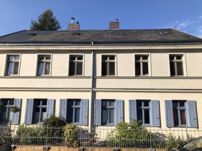 Schöne Altbauwohnung in bester Lage