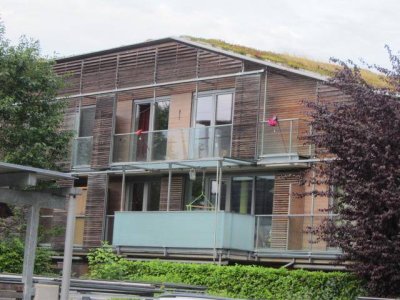 Möblierte Balkonwohnung am Stadtrand im Grünen