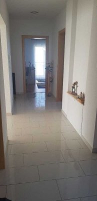 Sehr helle und gut geschnittene 3- Zimmer Wohnung in Biberach
