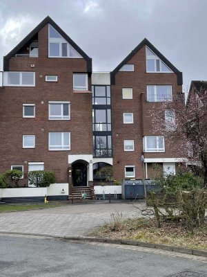 Geplegte 3-4 Zimmer Wohnung in geplegter Anlage in Marßel