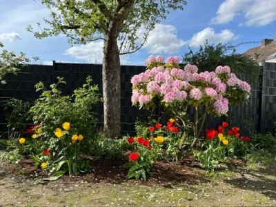 Hundefreundliches Wohnen mit Stil u. Charme in Jöllenbeck  125 m² Wfl. - 3 Zi.+ sonnigem Garten