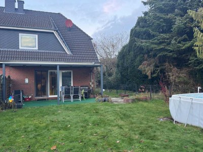 Doppelhaushälfte in ruhiger Lage – Nähe Innenstadt, Schulen & Rantzauer See