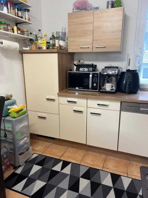 Nachmieter gesucht ab 01.12.2025 – gemütliche 2-Zimmer-Wohnung (ca. 57 m²) in der 1. Etage