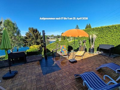 Am See, in herrlicher top Lage, geschützt vor Hochwasser, sowie Blicken, bieten wir dieses gepflegte wunderschöne Haus zum Verkauf an.