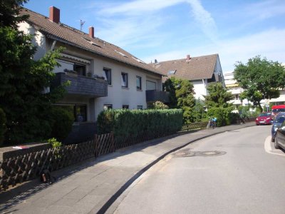 Freundliche Mietwohnung in Bergisch Gladbach - Refrath