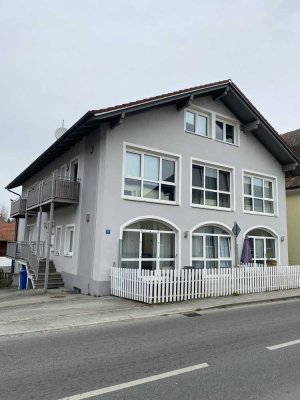 Helle 2-Zimmer-Wohnung in idyllischer Lage - Adldorf bei Eichendorf