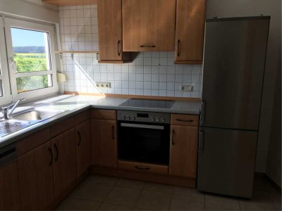 Ansprechende Dachgeschoss-Wohnung in Salz