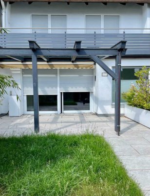 Freundliches 5-Zimmer-Reihenhaus mit EBK in Uttenreuth