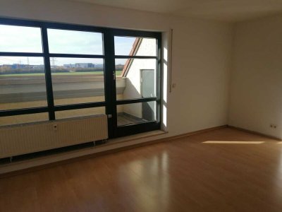 Barbing: Wohlfühl-Wohnung, 2-Zimmer mit Balkon- frei!