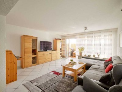 Lichtdurchflutete 3,5-Zimmer-Etagenwohnung mit Balkon, Hobbyraum und Garage in Ditzingen
