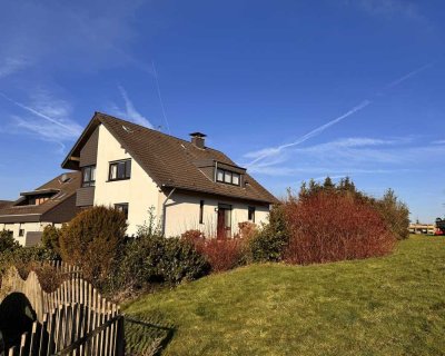 Odenthal, freistehendes Haus in ruhiger Wohnlage und......frei zum Bezug!