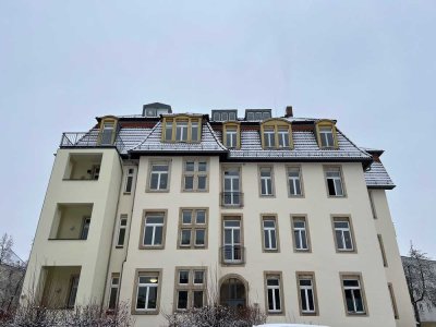 * Wohnung mit Balkon und  Einbauküche, in beliebter Lage *