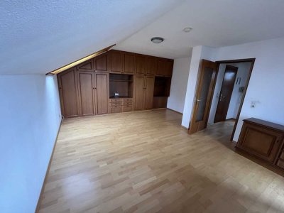 Teilmöblierte 1,5 Zimmerwohnung ab sofort