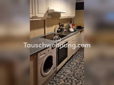 Tauschwohnung: 2-Zimmer-Wohnung (Altbau+Balkon+Badewanne)