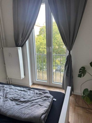 Attraktive 2-Zimmer Wohnung mit Balkon im 2. OG in Frankfurt Ostend - MIETERFREI! OHNE PROISION