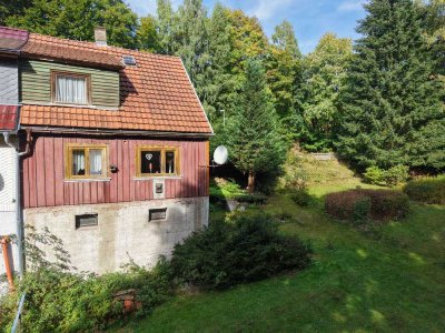 � Charmantes Sanierungsobjekt mit großem Garten – Idyllisch gelegen am Lubenbach in Zella-Mehlis
