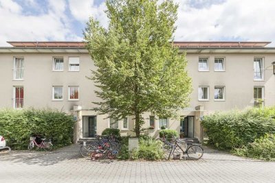 Lichtdurchflutete Dachgeschosswohnung im Grünen