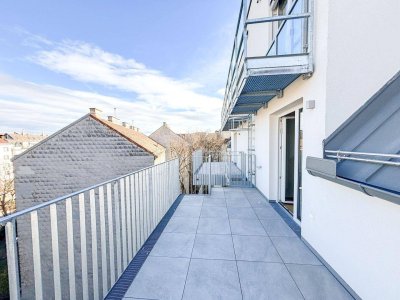 WUNDERSCHÖNE DACHGESCHOSSWOHNUNG *INKL. EINBAUKÜCHE* - SOFORT BEZIEHBAR -