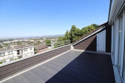 Außergewöhnliches, modern möbliertes Single Dachterassen Apartment
