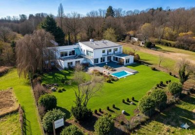 Planung trifft Vision: Ihr Design-Entwurf für eine Villa der Extraklasse