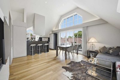 Dachgeschosswohnung mit beeindruckender Gesamtfläche, Terrasse und Balkon und 0,73 % Finanzierung