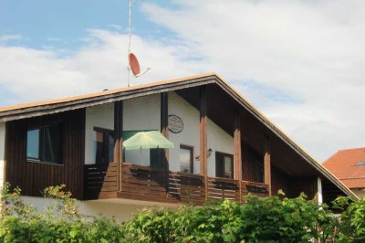 Schöne 4,5 Zimmer Wohnung in Pfaffenhofen bei Mdf (S-Bahn);  Email: jds7077(at)t-online.de