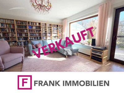 FRANK IMMOBILIEN - VERKAUFT-  Diese Doppelhaushälfte freut sich auf seine neuen Besitzer!