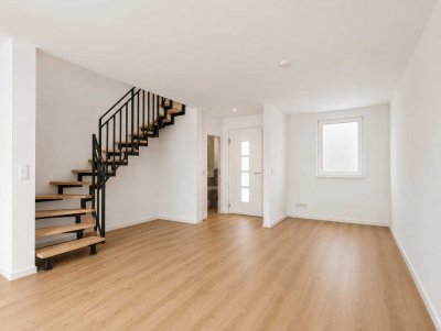 Modernes Neubau-Reihenmittelhaus mit Terrasse und Stellplatz