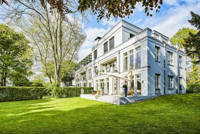 Luxus-Wohnen mit 750 m² eigenem Garten in Othmarschen
