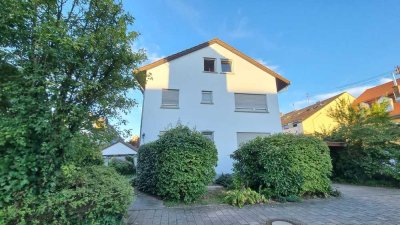 Helle 3-Zimmer-Wohnung mit Balkon in Ladenburg