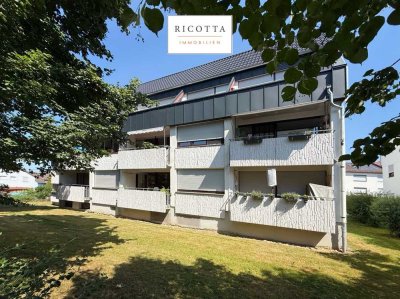 Schöne 2 Zimmer Wohnung - Ruhiges Wohnen mit Balkon und Garage
