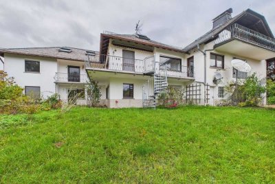 Großzügig leben inmitten der Natur – freistehendes Anwesen mit 2.500 m² Grundstück