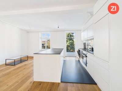 Einzigartige 4,5-Zimmer-Altbauwohnung mit großzügigem Balkon und Innenhofblick