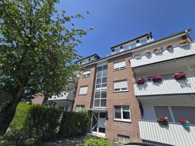 Wunderschöne 3,5 Zimmerwohnung mit Balkon und Garage
